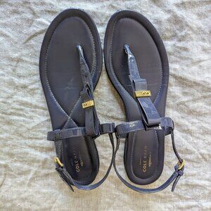 Cole Haan Boardwalk Buckle Thong Sandals in Navy Blue Size US 10